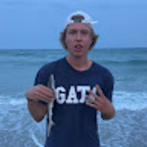 Meet your Posher, Holt